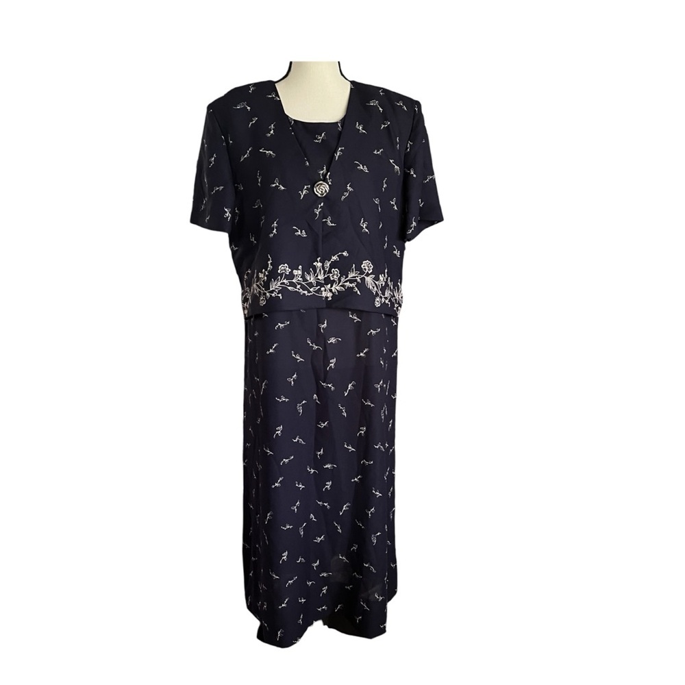 Vintage Leslie Fay Layered Look Short Sleeve Maxi Dress. Size Large